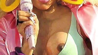 Моллі Беннет знімає секс-знімок після гарного секс відео у гінеколога тренування